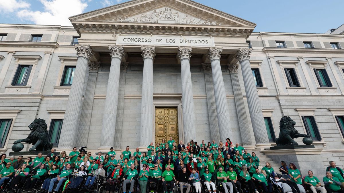 El Gobierno destinará 500 millones de euros para garantizar la atención de personas con ELA