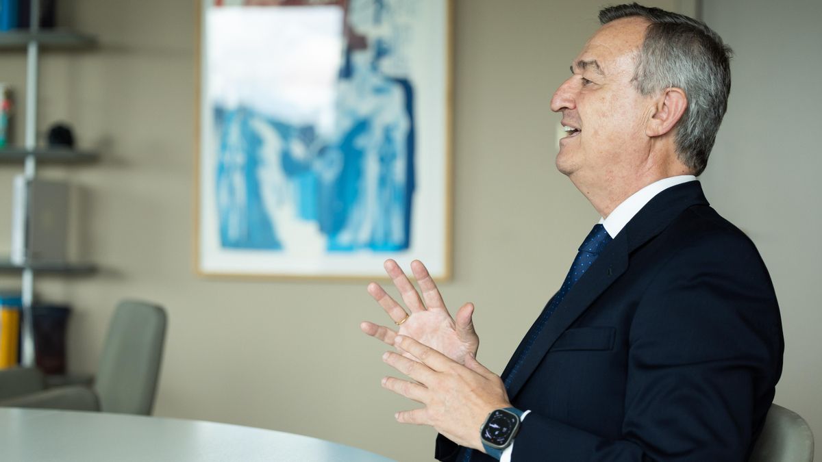 César González-Bueno, CEO del Sabadell: «Que estemos discutiendo si BBVA llega al 30% quiere decir que la OPA ha fracasado»