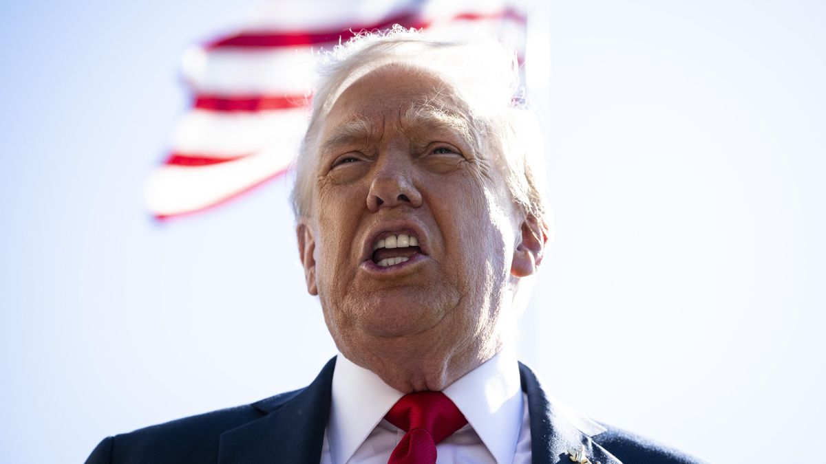 El comportamiento de Trump en redes se vuelve cada vez más raro: «El presidente está desquiciado»