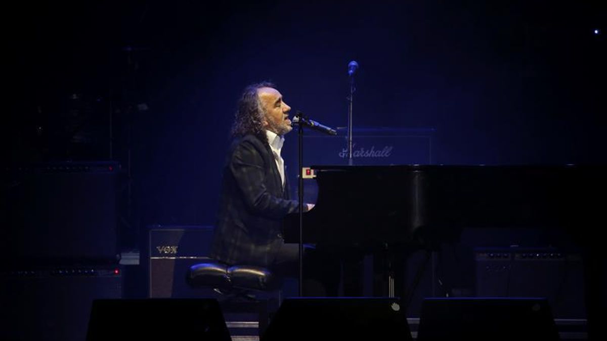 Ronaldinho, Enrique Iglesias, Cómplices: los despropósitos millonarios de la Xunta para sus vídeos promocionales