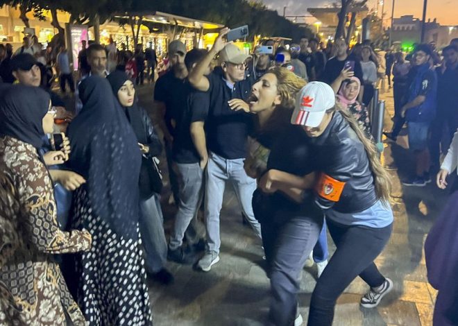 Al menos tres muertos y cientos de detenidos en las protestas de la generación Z en Marruecos