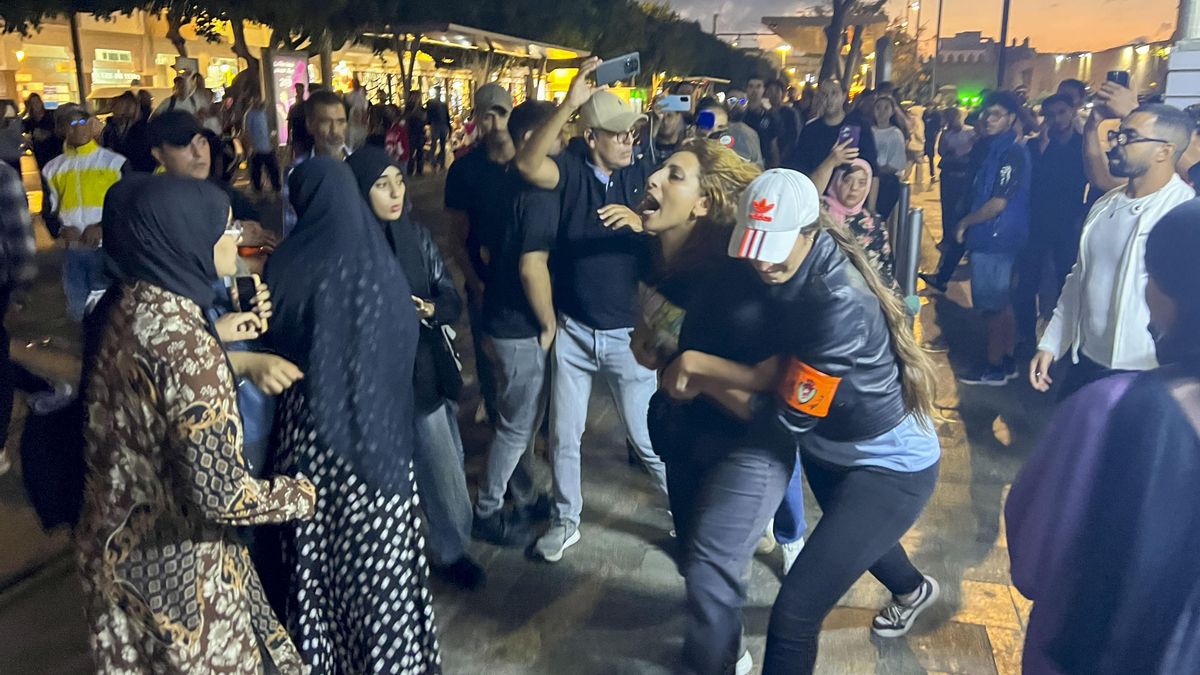 Al menos tres muertos y cientos de detenidos en las protestas de la generación Z en Marruecos