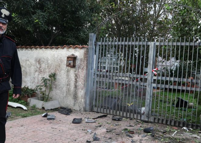 Una bomba destruye el coche de un periodista italiano en un supuesto ataque intimidatorio