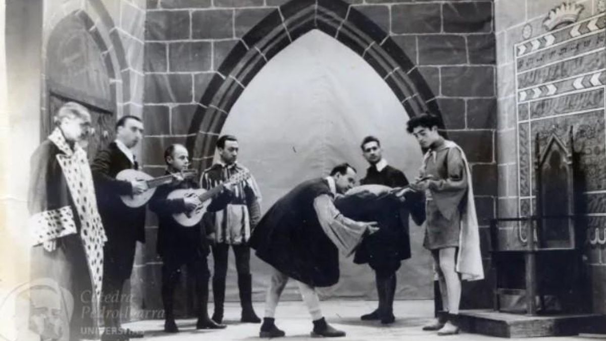 La escuela de teatro con presos republicanos que montó el cuñado del presidente Azaña en el penal de El Dueso