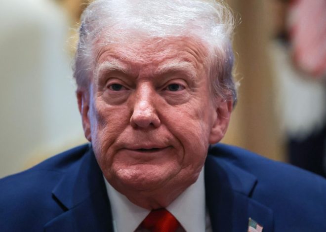 Trump autoriza operaciones de la CIA en Venezuela mientras el Ejército de EEUU evalúa ataques al país, según The New York Times