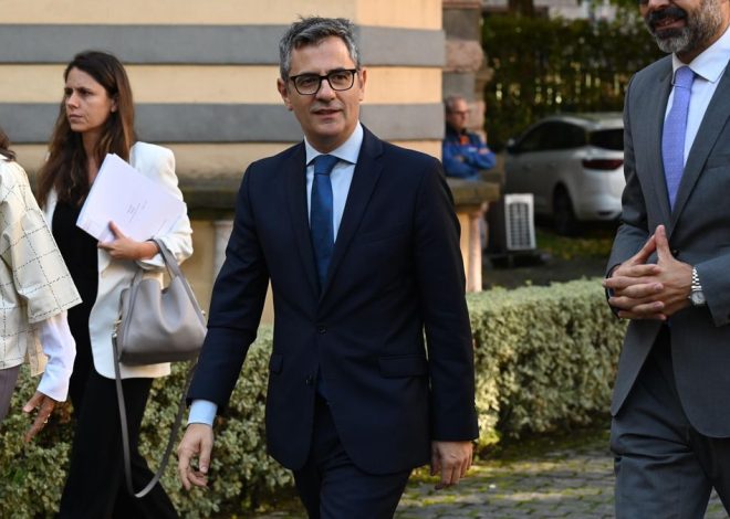 Bolaños hace una visita exprés al Vaticano para hablar del Valle de los Caídos y de las víctimas de pederastia