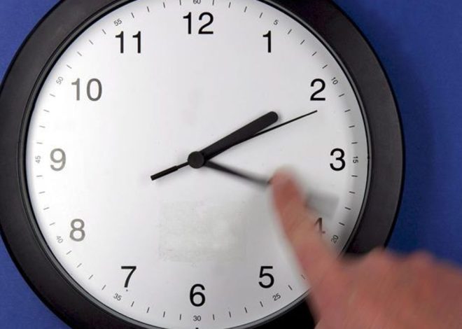 La Comisión Europea respalda la petición de España para acabar con el cambio de hora