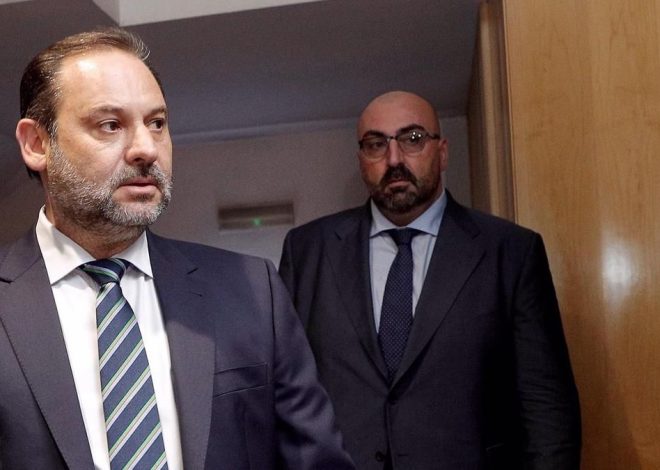 El PSOE atribuye el sobre con dinero del informe de la UCO al pago de gastos a Ábalos «justificados» y «auditados»