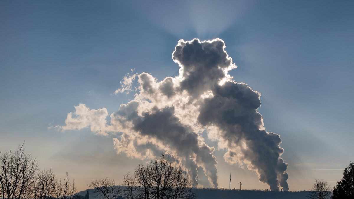 La concentración de CO2 en la atmósfera da un salto sin precedentes y alcanza un nivel nunca visto