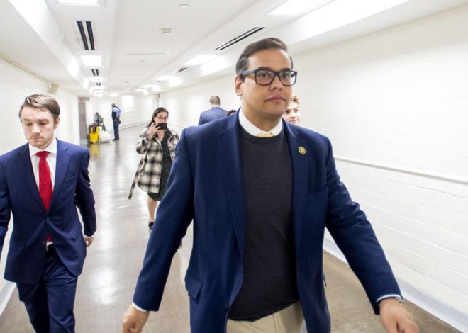 Trump indulta a George Santos, el excongresista republicano que se inventó su vida y fue condenado a siete años por fraude