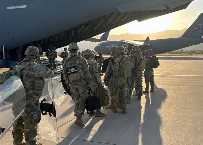 Los soldados de la Guardia Nacional llegan a Chicago enviados por Trump en su guerra contra ciudades demócratas