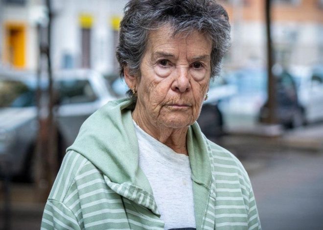 Almeida insta a Maricarmen a acudir a los servicios sociales pese a que lo hizo antes de la orden de desahucio a sus 87 años