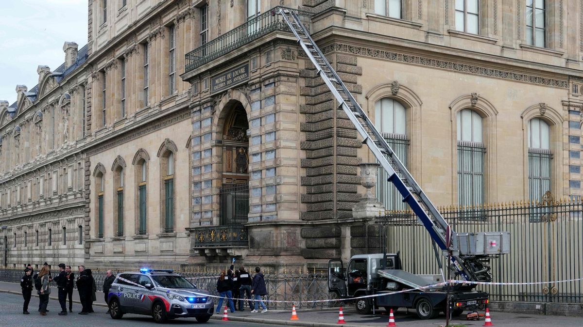 El robo del Louvre: Cómo entraron los ladrones, qué robaron y qué pasa ahora