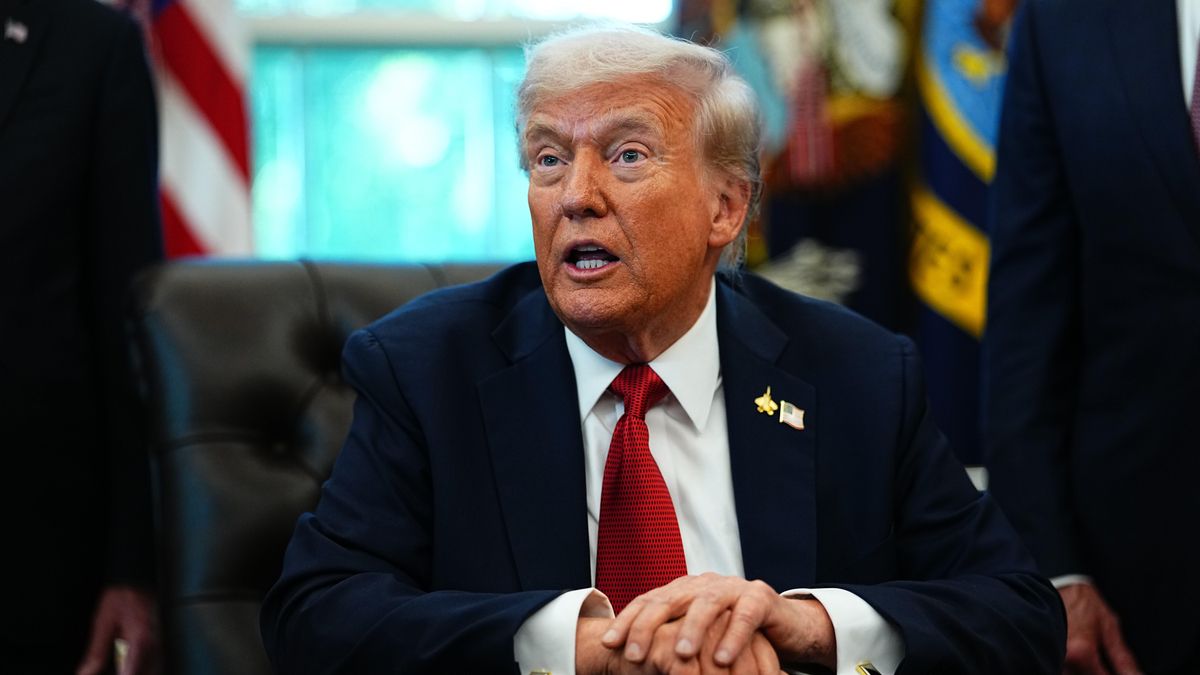 Trump amenaza ahora con nuevos aranceles a China y suspende su reunión con Xi Jinping