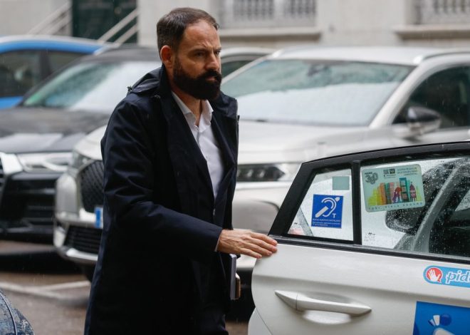 El gerente y una empleada niegan en el Supremo descuadres en los pagos por gastos a miembros del PSOE