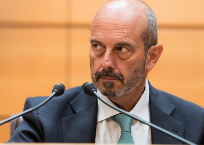 El Senado elimina el pago de dietas en efectivo tras la polémica por los abonos a Ábalos y Cerdán
