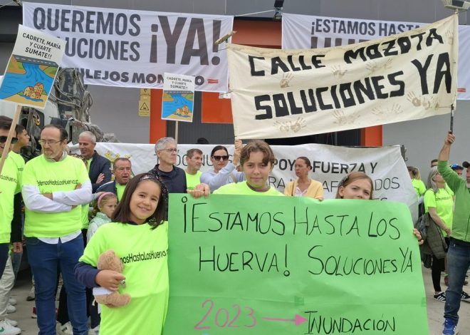 Vecinos del Bajo Huerva protestan por las inundaciones: «Estamos aquí para defender nuestro derecho a vivir seguros»