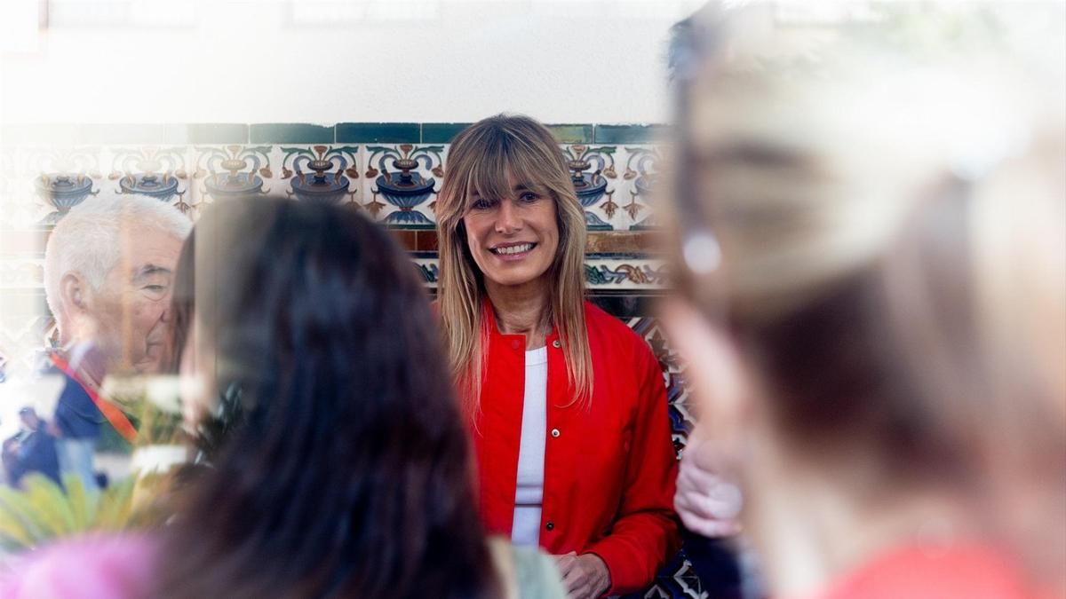 Begoña Gómez pide al juez Peinado que recabe información sobre los asistentes de todas las parejas de los presidentes