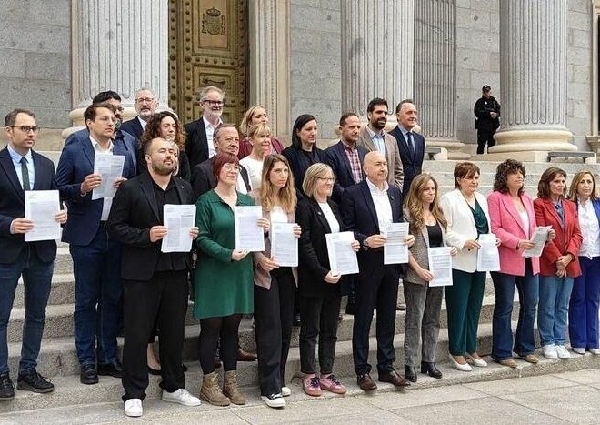 PSOE, Compromís y Podemos desbloquean la comisión de la dana en el Congreso y acuerdan citar a Pedro Sánchez
