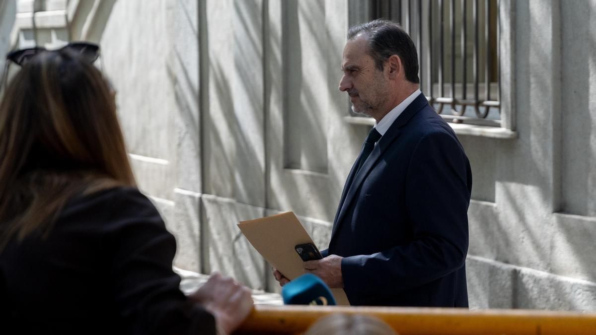 Estupor al cuadrado con el juez Puente