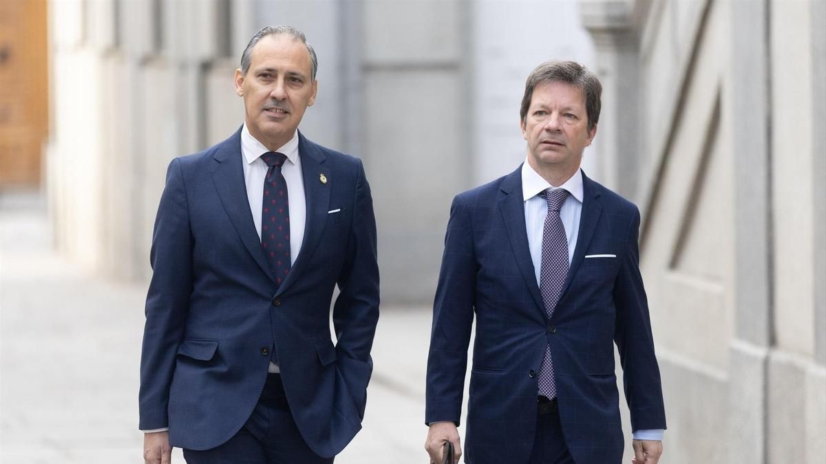 El despido del director jurídico revela un nuevo sueldo y retiro dorado en el Colegio de Abogados de Madrid