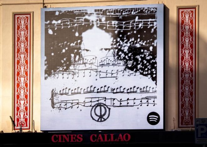 Rosalía lanza mensajes y su nueva música empieza a sonar en TikTok