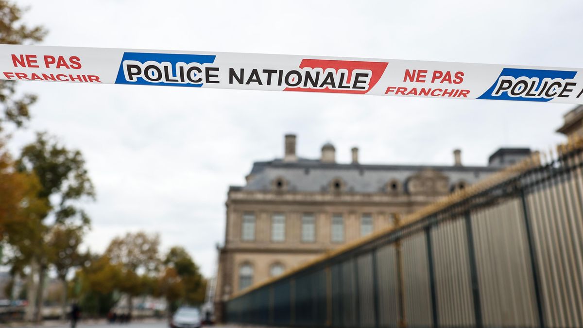 La Fiscalía de París estima en 88 millones de euros las joyas robadas en el Louvre