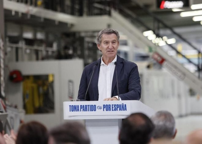 Feijóo usa a los autónomos para criticar al Gobierno y propone bajarles los impuestos: «Es una obligación»