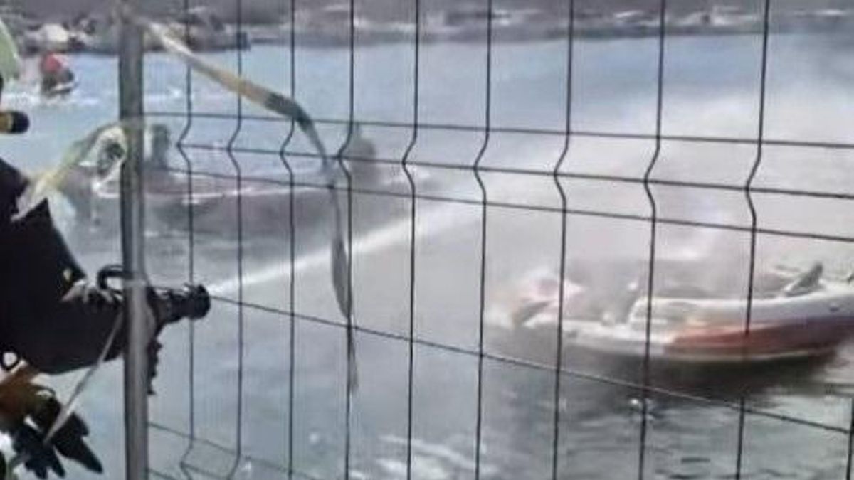 Ocho heridos tras la explosión en el interior de un barco en el puerto deportivo de Fuengirola