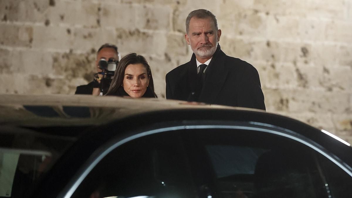 Los reyes y Sánchez recibirán en privado y sin Mazón a familiares de víctimas de la dana antes del funeral de Estado