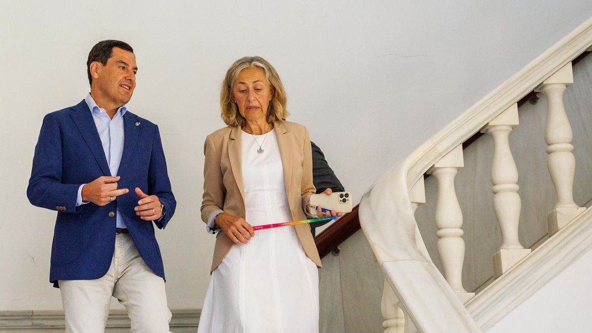 Moreno fulmina a la consejera andaluza de Salud para intentar sofocar el escándalo de los cribados de cáncer de mama