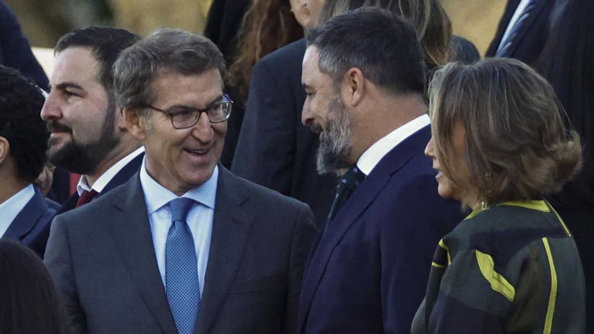 Feijóo: «A Vox se le está yendo la pinza con el PSOE»