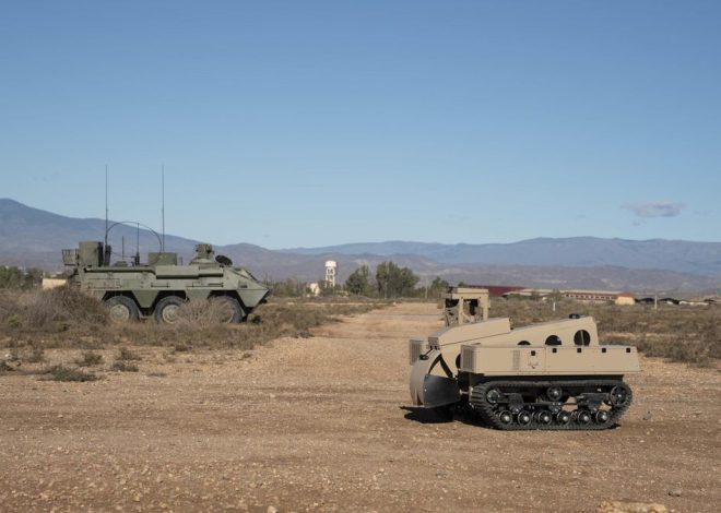 Un muerto y un herido grave en una explosión en la base militar de Viator, Almería