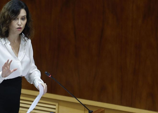 Ayuso pone la alfombra a los fondos inmobiliarios para invertir en vivienda: no habrá límite de precios ni intervención