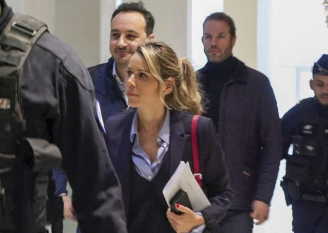 La hija de Brigitte Macron, en el juicio por los bulos contra su madre: «He visto un deterioro en sus condiciones de vida»