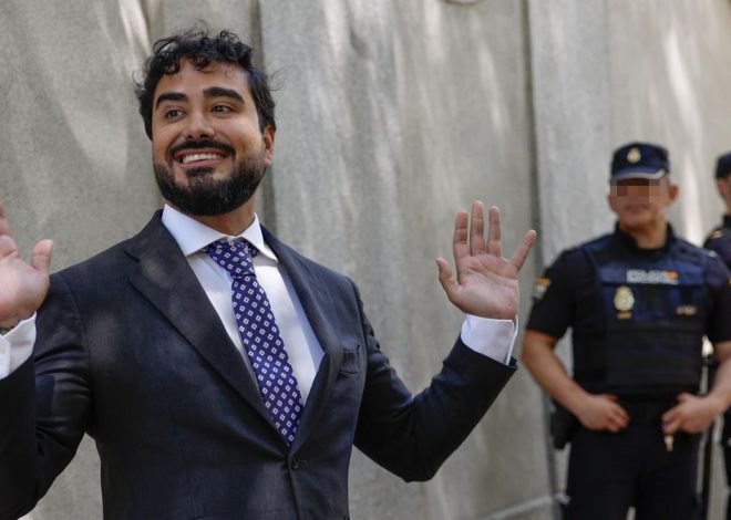 El Supremo abre una causa a Alvise por acosar a sus dos eurodiputados