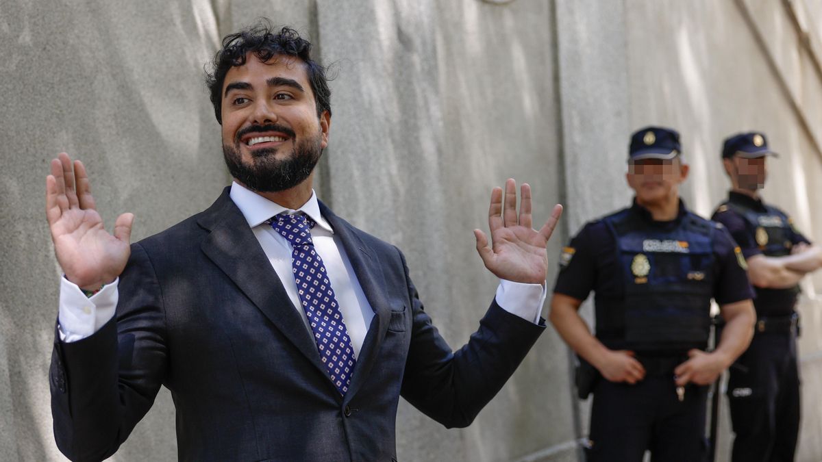 El Supremo abre una causa a Alvise por acosar a sus dos eurodiputados