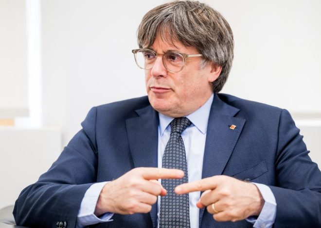 El Constitucional admite a trámite el recurso con el que Puigdemont pide ser amnistiado y poder volver a España