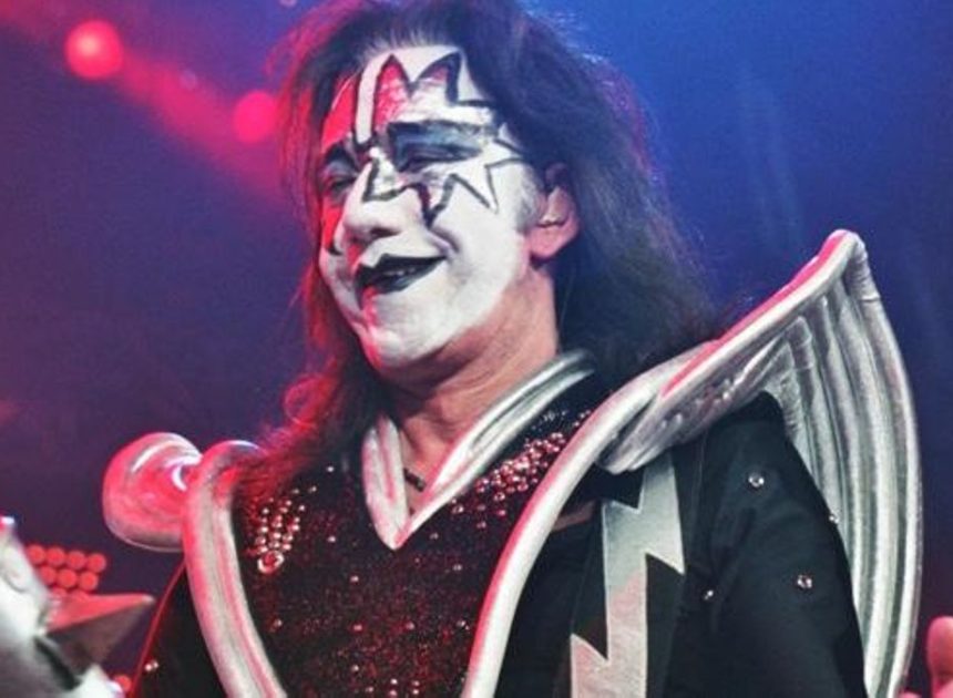 Fallece a los 74 años Ace Frehley, legendario guitarrista de Kiss