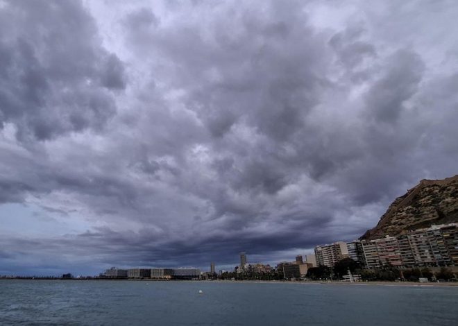 La dana Alice sigue afectando este fin de semana al Mediterráneo con cinco comunidades en alerta
