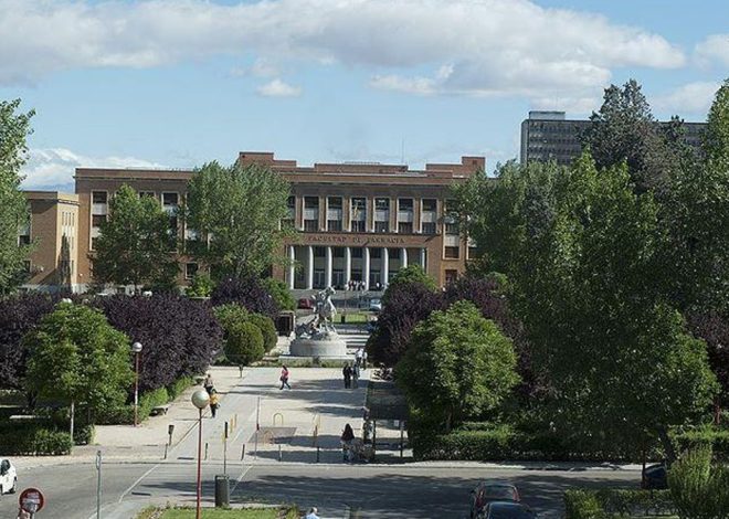 Los 26 decanos de la Complutense alertan de su «preocupante» situación y denuncian que el Gobierno de Ayuso no cubre los costes