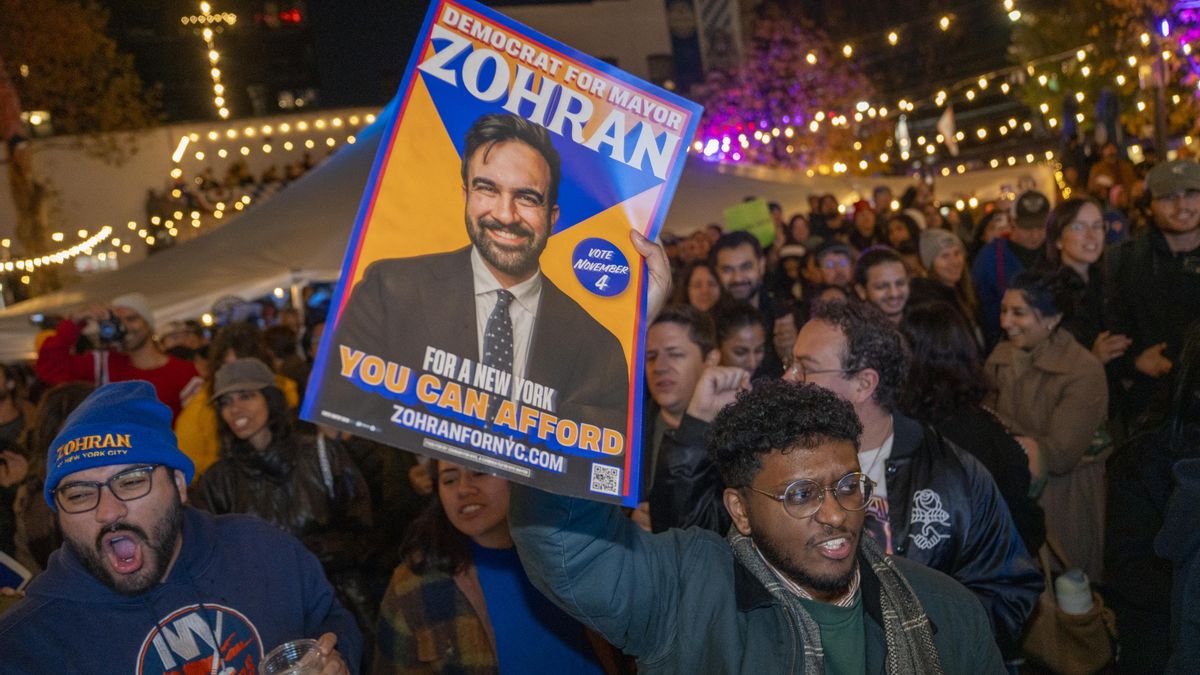 De Atenas 2015 a Nueva York 2025: diez años de diferencia y la historia de Zohran Mamdani por escribir