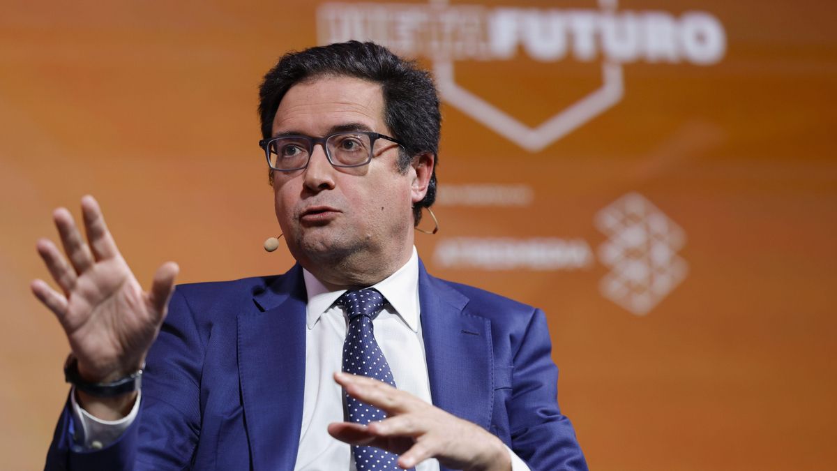 La negociación entre Gobierno y sindicatos por el sueldo de los funcionarios continúa sin acuerdo