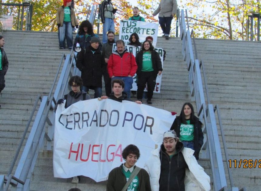 La huelga por las universidades públicas arrasa en la Complutense con facultades completamente vacías: «¿Qué haces aquí?»