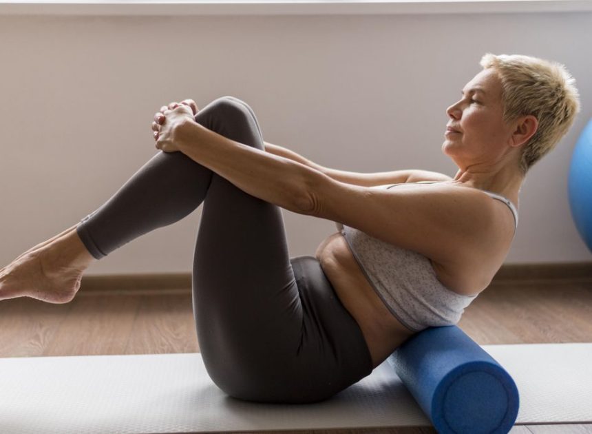 Cómo evitar caídas: cuatro ejercicios para fortalecer piernas y tobillos