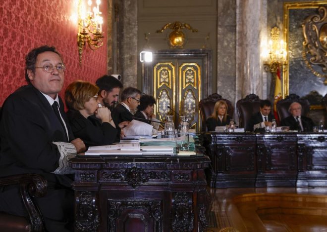 Duelo entre fiscales con fiscal general de fondo