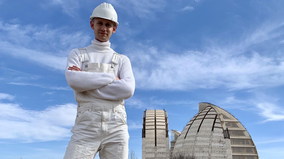Erik Harley y la disparatada España de las rotondas: “Hemos decorado nuestras ciudades con demasiada alegría”