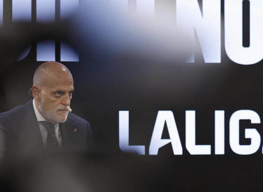 El TAD abre expediente a Tebas por divulgar información confidencial del FC Barcelona