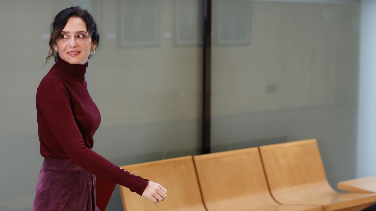 Ayuso dice que se ha sacado de «contexto» que dijera sobre las personas migrantes que «alguien tendrá que limpiar casas»