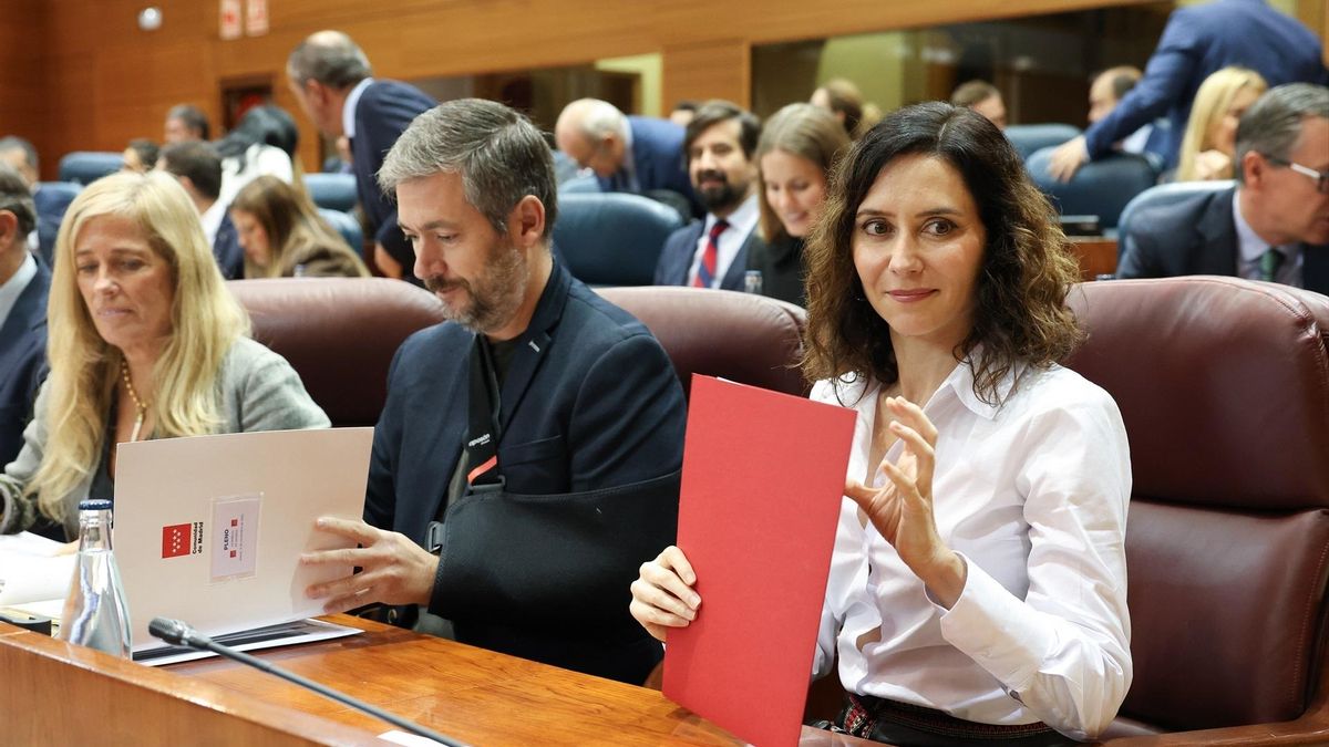 Ayuso acusa a la izquierda de «impedir la labor de la justicia» en el juicio al fiscal general y Más Madrid le pide que no deje huir de España a su pareja